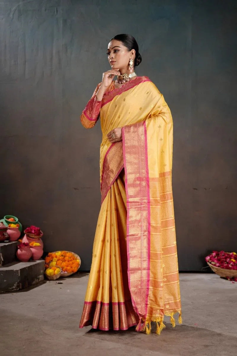 Premium Soft Silk Chitt Pallu Saree with Contrast Blouse